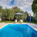 Villa Tonina By Villsy *
