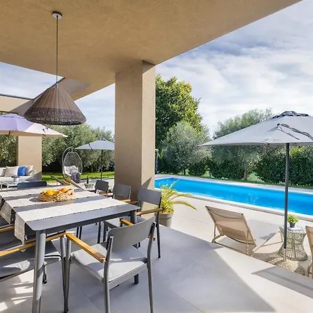 Villa Tonina By Villsy *