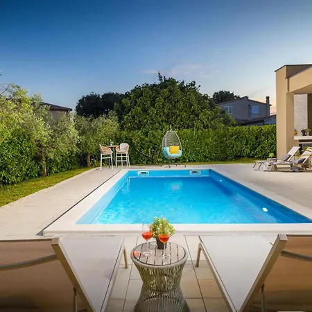 Vila Tonina By Villsy *